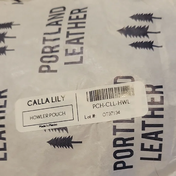 Portland Leather Howler Pouch - Picture 6 of 7